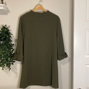 Leith Green Mock Neck Dress with 3/4 Cuffed Sleeves - Small